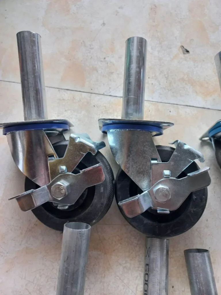 banh xe gian giao 130mm
