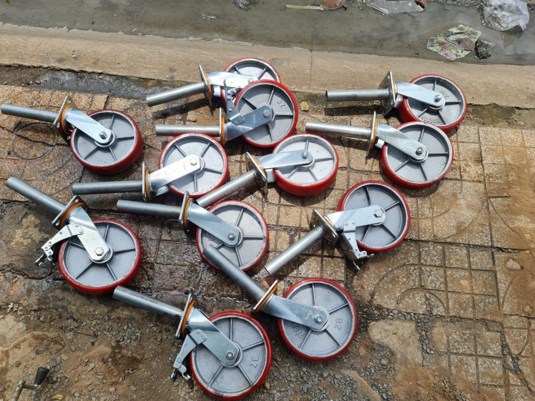 gia banh xe gian giao 8386