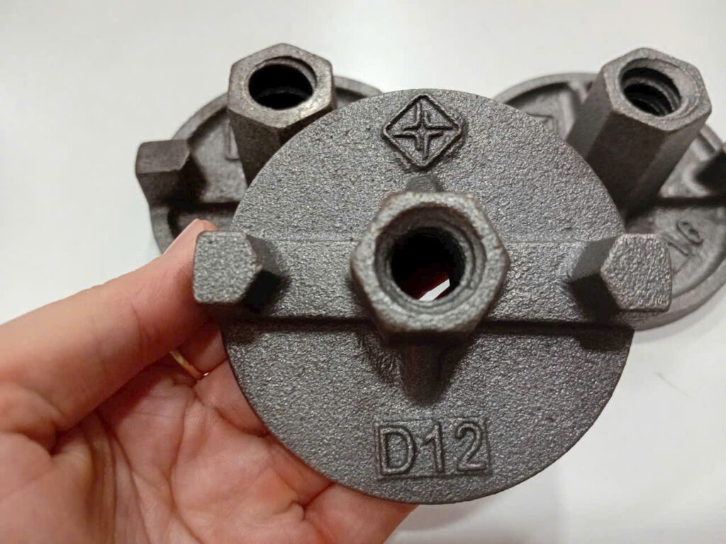 Giá ty ren bát chuồn Tại TPHCM– Bảng giá D12, D16, D17 bat chuon d12