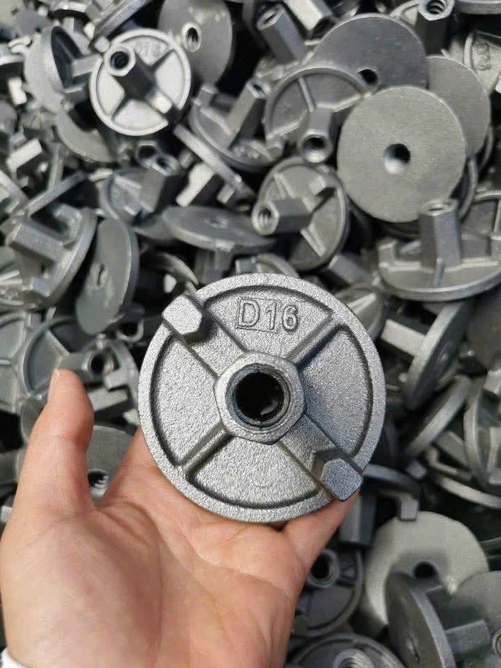 Giá ty ren bát chuồn Tại TPHCM– Bảng giá D12, D16, D17 ty ren bat chuon gia 1